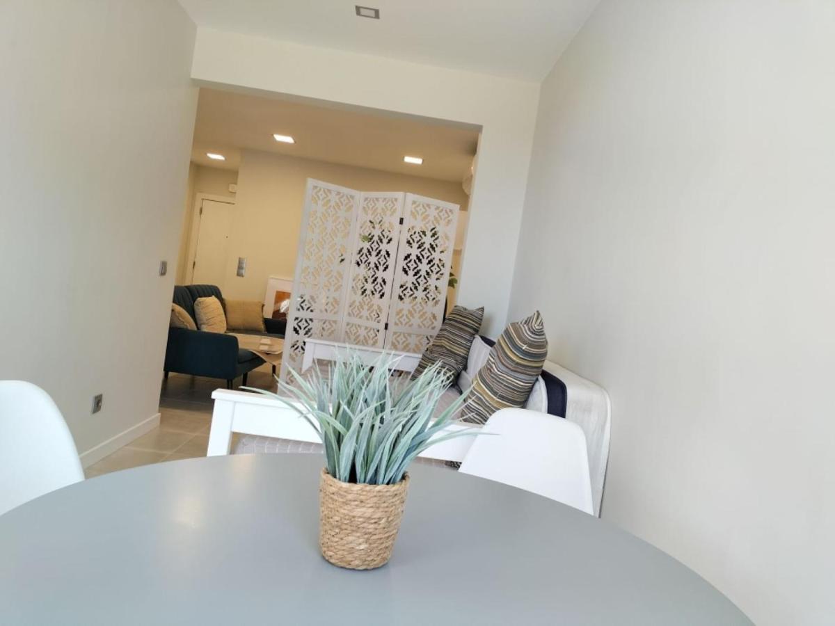 Amazing Green Tower 3 Castle Flat With Balcony ポルティマン エクステリア 写真