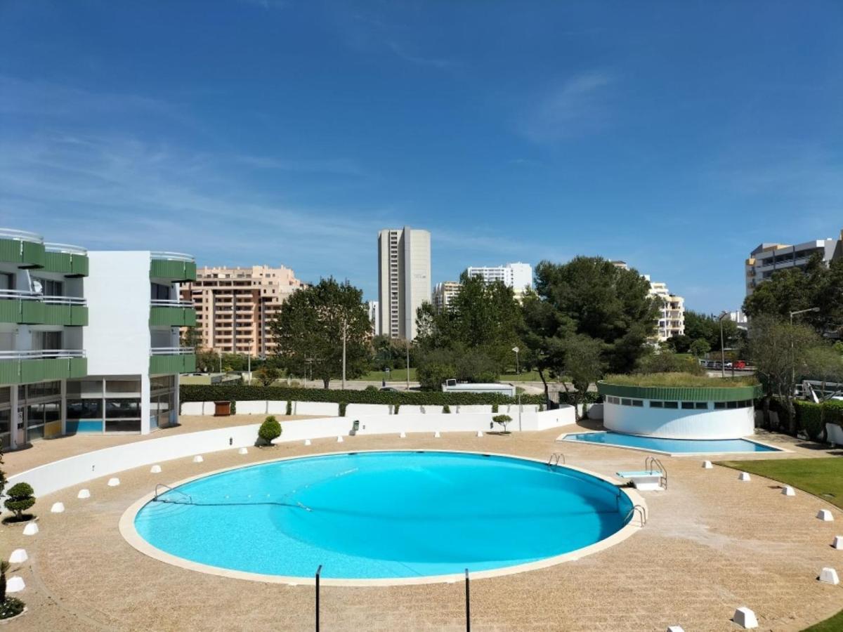 Amazing Green Tower 3 Castle Flat With Balcony ポルティマン エクステリア 写真