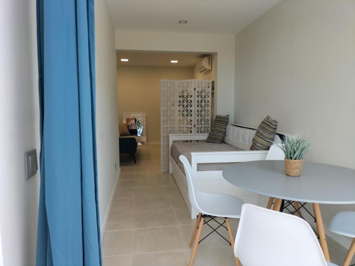 Amazing Green Tower 3 Castle Flat With Balcony ポルティマン エクステリア 写真